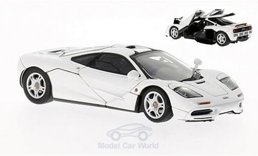 Coche miniatura McLaren F1 1/43 AUTOart blanco 1994 mit vielen beweglichen Teilen und Koffer-Set McLaren F1 1/43 AUTOart blanco 1994 mit vielen beweglichen Teilen und Koffer-Set coche miniatura