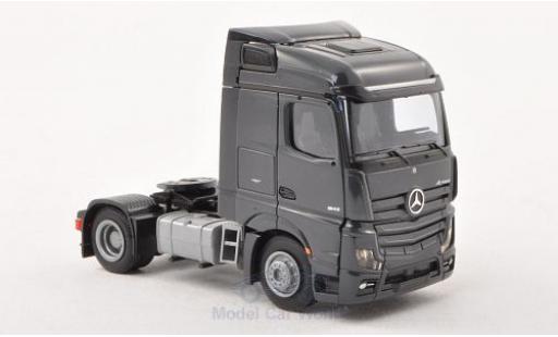 Coche miniatura Mercedes Actros 1/87 AWM 2 Streamspace/Aerop. dkl.-gris 2-achsig gris Mercedes Actros 1/87 AWM 2 Streamspace/Aerop. dkl.-gris 2-achsig gris coche miniatura