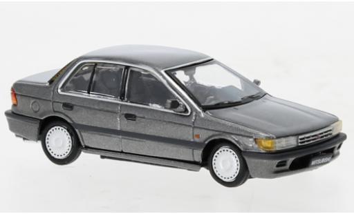 Coche miniatura Mitsubishi Lancer 1/64 BM Creations GTI metallise gris 1988 Mitsubishi Lancer 1/64 BM Creations GTI metallise gris 1988 coche miniatura