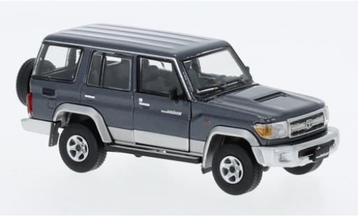 Toyota Land Cruiser 1/64 BM Creations LC76 metallise grau/d coche miniatura