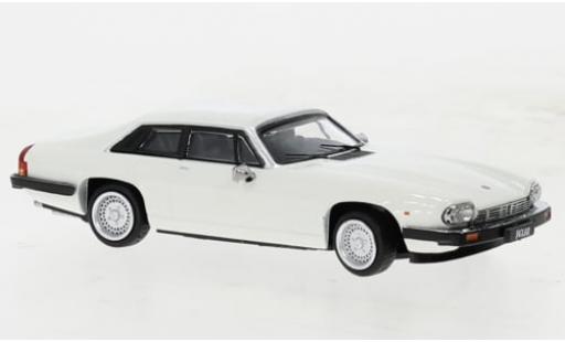 Jaguar XJ 1/64 BM Creations -S V12 weiss 1984 1:64 coche miniatura