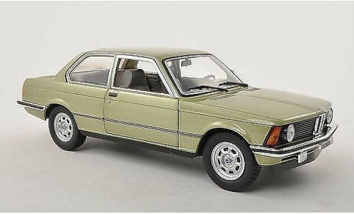 Bmw 318 coupe 1/24 WhiteBox E21 i (E21) verde 1981 coche miniatura