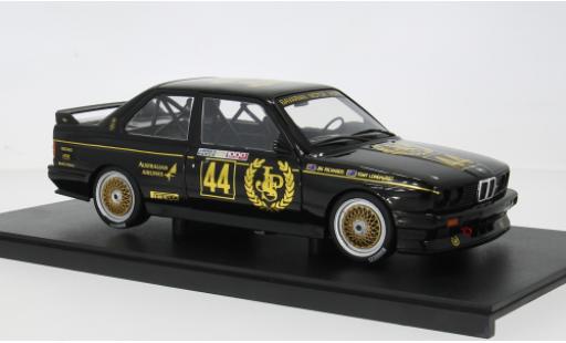 Bmw M3 1/18 Werk83 (E30) Bathurst 1000 1987 JPS Team #44 J.Richards/T.Longhurst 1:18 coche miniatura