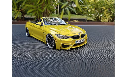 Bmw M4 Cabriolet 1/18 Paragon F83 amarillo M performance coche miniatura