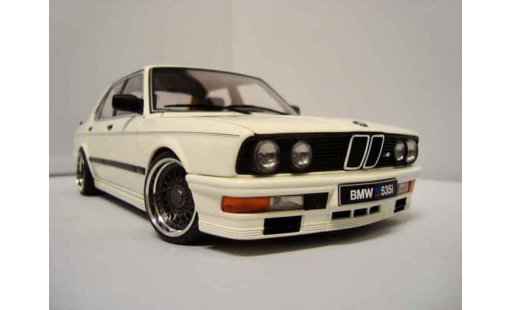 Bmw 535 tuning 1/18 Autoart M i 1985 jantes bbs coche miniatura