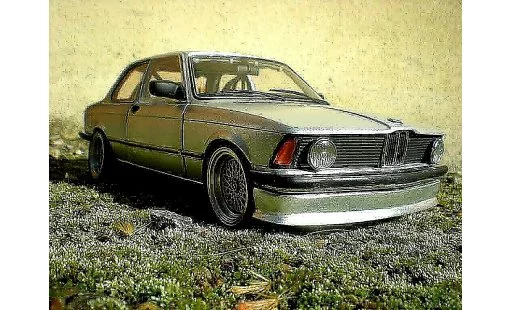 Bmw 323 tuning 1/18 Autoart e21 swap moteur bmw 653m german look 1977 coche miniatura