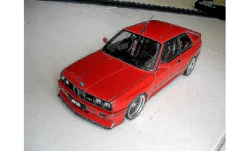 Bmw M3 coupe 1/18 Autoart E30 swap moteur v10 coche miniatura