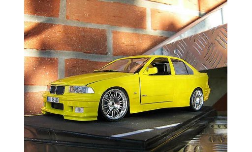 Bmw M3 GTR 1/18 Ut Models E36 berline rtr amarillo carlux jantes m3 coche miniatura