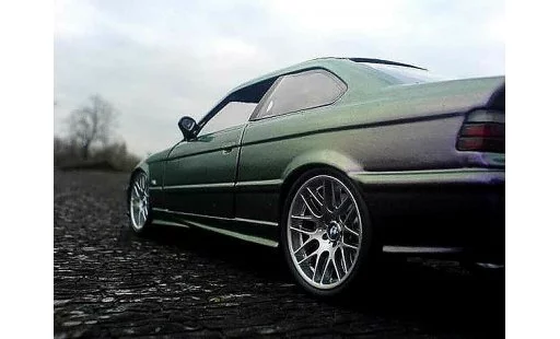 Bmw M3 coupe 1/18 Ut Models E36 peinture cameleon jantes m5 coche miniatura