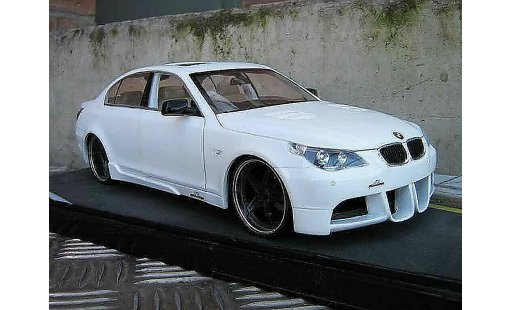 Bmw M5 tuning 1/18 Revell E60 ac schnitzer look m6 coche miniatura