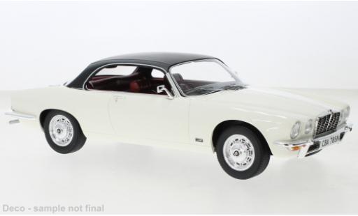 Coche miniatura Jaguar XJ 1/18 BoS Models 4.2C beige clair/negro 1974 Jaguar XJ 1/18 BoS Models 4.2C beige clair/negro 1974 coche miniatura