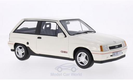 Coche miniatura Opel Corsa 1/18 BoS Models A GSI blanco 1990 Opel Corsa 1/18 BoS Models A GSI blanco 1990 coche miniatura