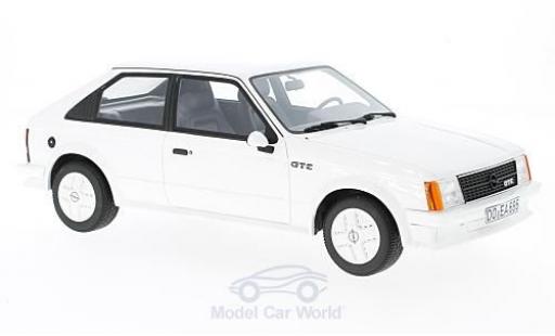 Opel Kadett GT 1/18 BoS Models D GTE blanco 1983 coche miniatura