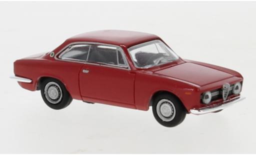 Coche miniatura Alfa Romeo Giulia 1/87 Brekina Sprint GT rojo 1974 Alfa Romeo Giulia 1/87 Brekina Sprint GT rojo 1974 coche miniatura