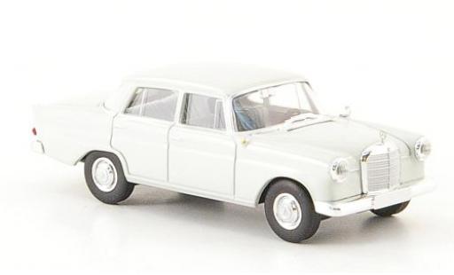 Mercedes 190 1/87 Brekina c (W 110) gris coche miniatura