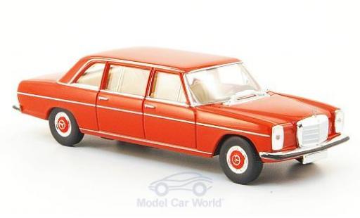 Mercedes 220 1/87 Brekina D lang (W115) rojo coche miniatura