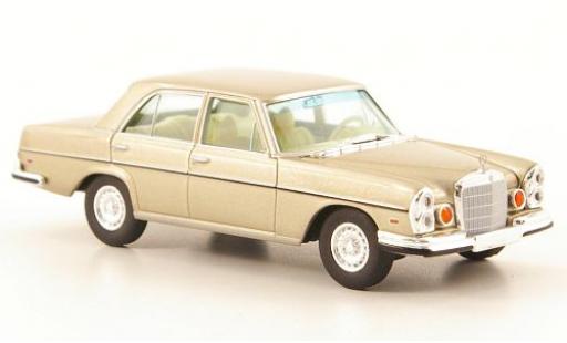 Mercedes 280 1/87 Brekina SE 4.5 (W108) gold US-Version coche miniatura