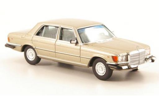 Mercedes 450 1/87 Brekina SEL (W116) gold US-Version coche miniatura