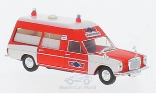 Coche miniatura Mercedes /8 1/87 Brekina KTW Werkfeuerwehr Phoenix Mercedes /8 1/87 Brekina KTW Werkfeuerwehr Phoenix coche miniatura