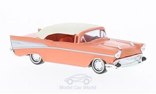 Coche miniatura Chevrolet Bel Air 1957 1/87 Busch Cabrio rosa/blanco 1957 Chevrolet Bel Air 1957 1/87 Busch Cabrio rosa/blanco 1957 coche miniatura