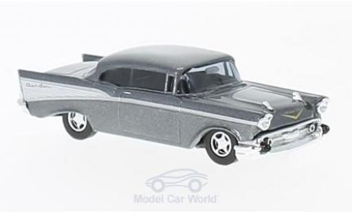 Coche miniatura Chevrolet Bel Air 1957 1/87 Busch metalico gris 1957 Chevrolet Bel Air 1957 1/87 Busch metalico gris 1957 coche miniatura