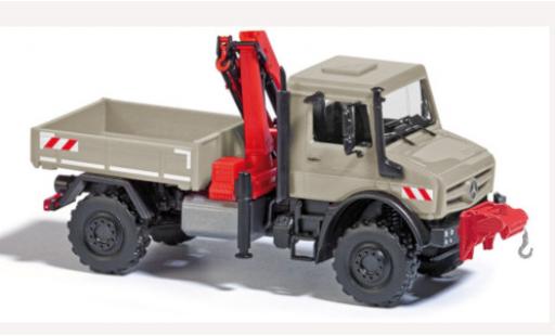 Coche miniatura Mercedes Unimog 1/87 Busch U 5023 gris 2014 mit Kran und Seilwinde Mercedes Unimog 1/87 Busch U 5023 gris 2014 mit Kran und Seilwinde coche miniatura