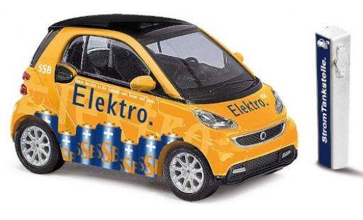 Coche miniatura Smart ForTwo 1/87 Busch Fortwo SSB 2012 avec Zapfsäule Smart ForTwo 1/87 Busch Fortwo SSB 2012 avec Zapfsäule coche miniatura