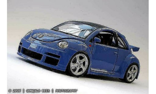 Volkswagen New Beetle RSI 1/18 Burago cup street edition coche miniatura