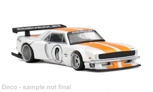 Chevrolet Camaro 1/64 Mini GT Kaido Works TA V1 weiss/naranja 1979 1:64
