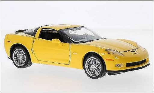 Chevrolet Corvette Coupe 1/24 Welly C6 (C5) amarillo 2007 coche miniatura