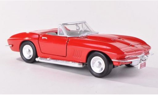 Chevrolet Corvette Convertible 1/24 Motormax C2 (C2) rojo coche miniatura
