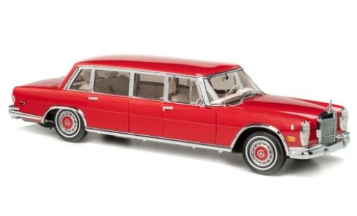 Mercedes 600 1/18 CMC Pullman (W100) rojo 1972 Roter Baron Charles M. Schulz coche miniatura