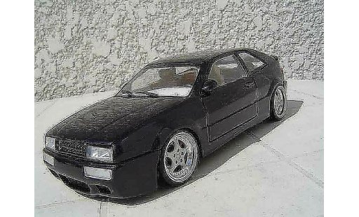 Volkswagen Corrado VR6 1/18 Revell jantes porsche coche miniatura