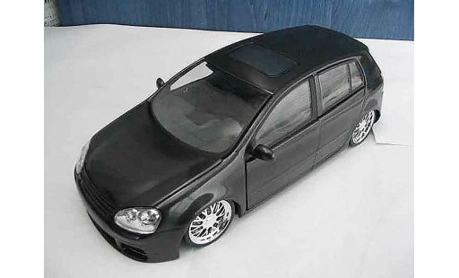 Volkswagen Golf GTI 1/18 Burago dub negro jantes chromees coche miniatura