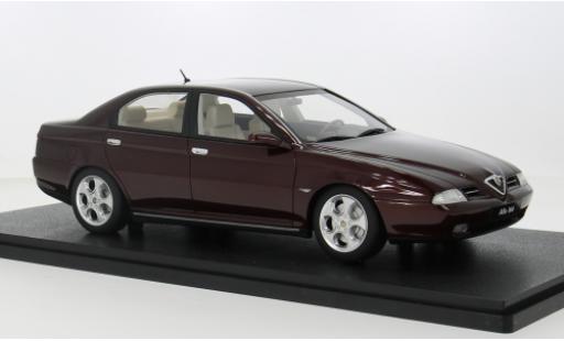 Coche miniatura Alfa Romeo 166 1/18 Cult Scale Models Super 3.0 rojo 1998 1:18 Alfa Romeo 166 1/18 Cult Scale Models Super 3.0 rojo 1998 1:18 coche miniatura
