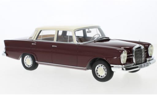 Coche miniatura Mercedes 220 1/18 Cult Scale Models SE (W111) rojo/beige 1959 Mercedes 220 1/18 Cult Scale Models SE (W111) rojo/beige 1959 coche miniatura
