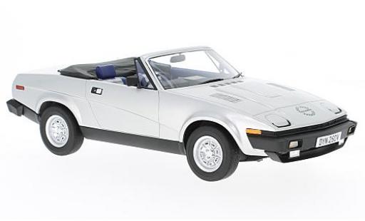 Coche miniatura Triumph TR7 1/18 Cult Scale Models DHC d RHD 1980 Triumph TR7 1/18 Cult Scale Models DHC d RHD 1980 coche miniatura