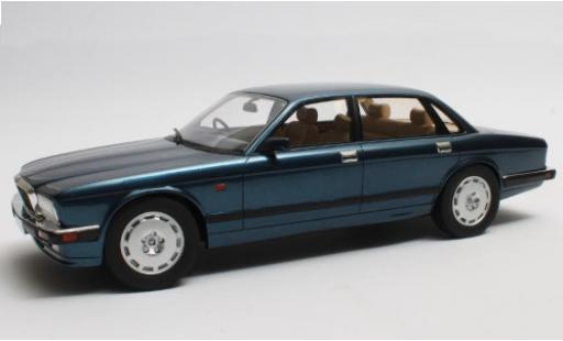 Coche miniatura Jaguar XJ 1/18 Cult Scale Models R (40) metalico azul RHD 1990 Jaguar XJ 1/18 Cult Scale Models R (40) metalico azul RHD 1990 coche miniatura
