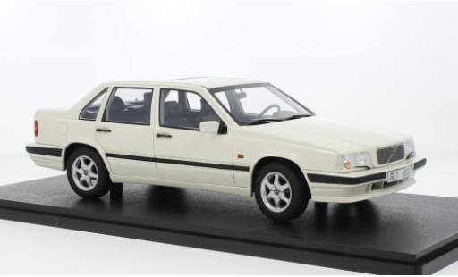 Coche miniatura Volvo 850 1/18 Cult Scale Models GLT weiss 1991 1:18 Volvo 850 1/18 Cult Scale Models GLT weiss 1991 1:18 coche miniatura