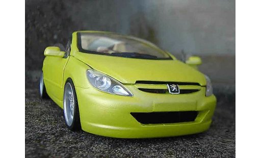 Peugeot 307 CC 1/18 Solido jantes 17 pouces coche miniatura