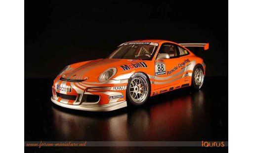 Porsche 911 GT3 CUP 1/18 Autoart vip #88 coche miniatura