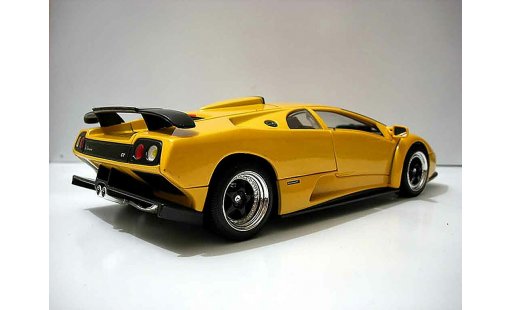 Lamborghini Diablo GT 1/18 Motormax amarillo coche miniatura