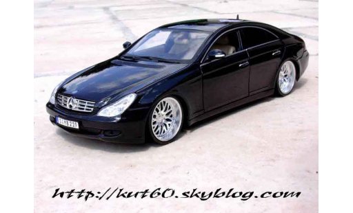 Mercedes Classe CLS Base 1/18 Maisto german look coche miniatura