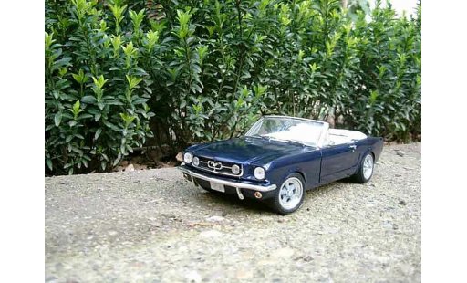 Ford Mustang Convertible 1/18 Jouef cabriolet azul coche miniatura