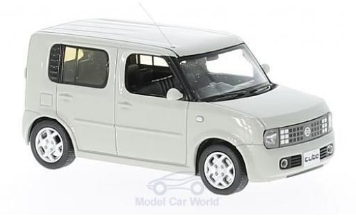 Coche miniatura Nissan Cube 1/43 First 43 Models gris RHD 2003 Nissan Cube 1/43 First 43 Models gris RHD 2003 coche miniatura