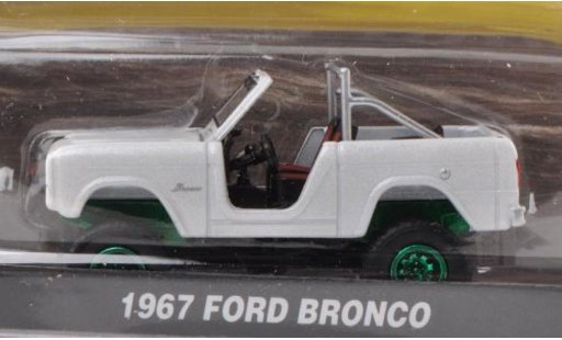 Ford Bronco Wagon 1/64 Greenlight blanco Special Version 1967 coche miniatura
