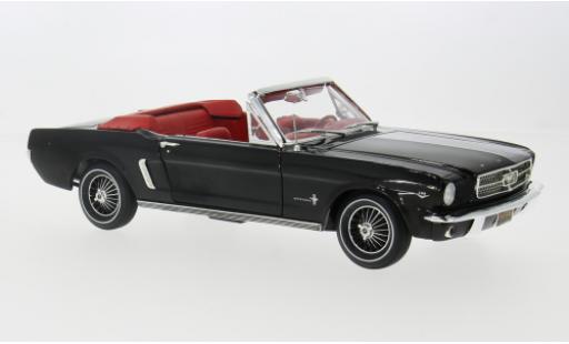 Ford Mustang 1/18 Auto World Conver schwarz 1:18 coche miniatura
