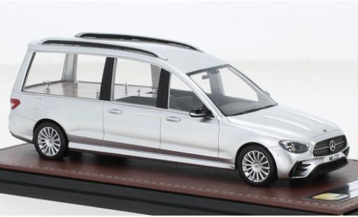 Coche miniatura Mercedes CLA 1/43 GLM E-Class Wilcox Hearse d 2022 Mercedes CLA 1/43 GLM E-Class Wilcox Hearse d 2022 coche miniatura