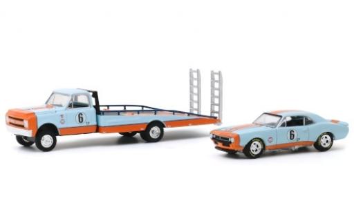 Coche miniatura Chevrolet C-30 1/64 Greenlight Ramp Truck azul/naranja Gulf 1967 avec Camaro No.6 avec Rampes de chargement Chevrolet C-30 1/64 Greenlight Ramp Truck azul/naranja Gulf 1967 avec Camaro No.6 avec Rampes de chargement coche miniatura