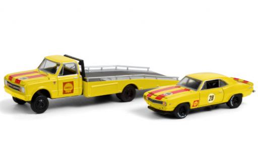 Coche miniatura Chevrolet C-30 1/64 Greenlight Ramp Truck No.28 S 1967 y compris les 1969 Camaro Z/28 et Rampes de chargement Chevrolet C-30 1/64 Greenlight Ramp Truck No.28 S 1967 y compris les 1969 Camaro Z/28 et Rampes de chargement coche miniatura